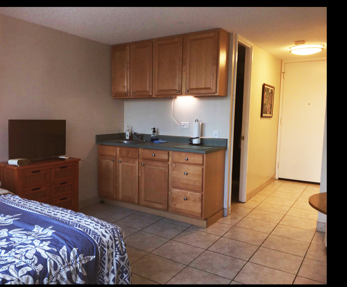 Lehua kitchen area